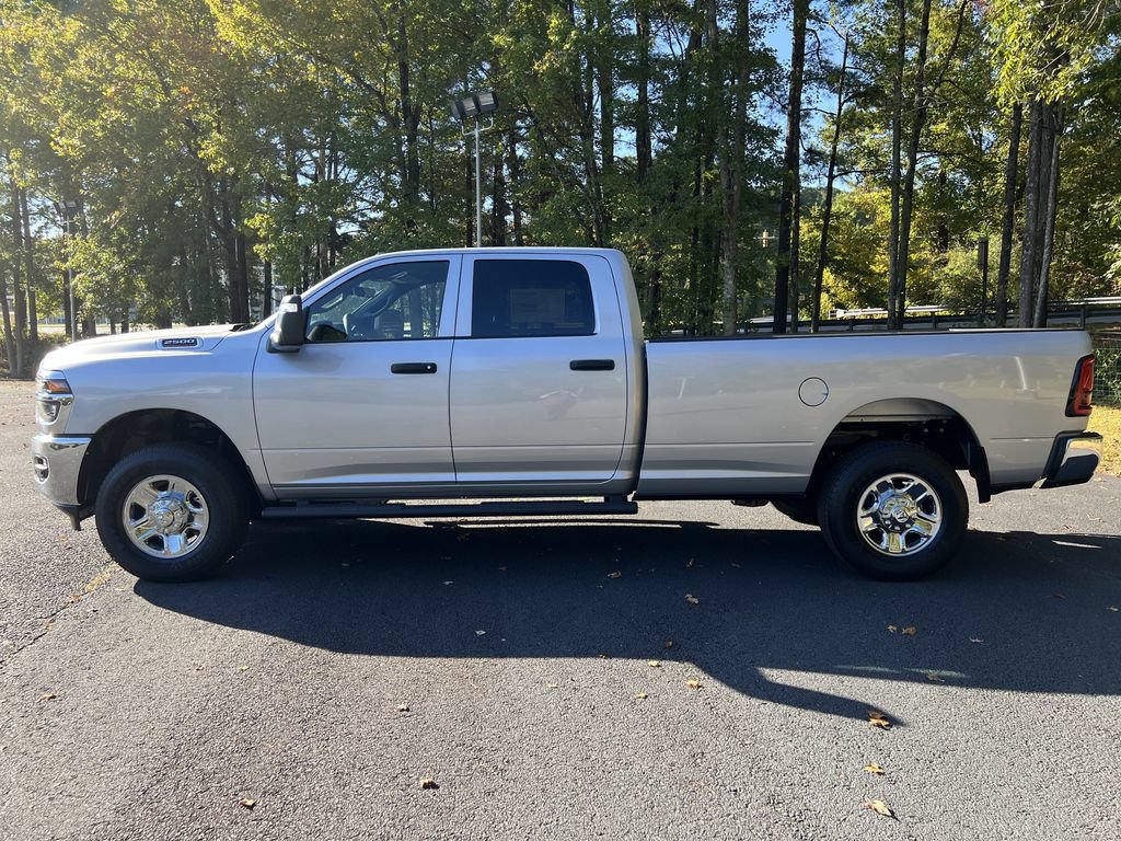 New 2026 RAM 2500 Tradesman AWD/4WD image 6