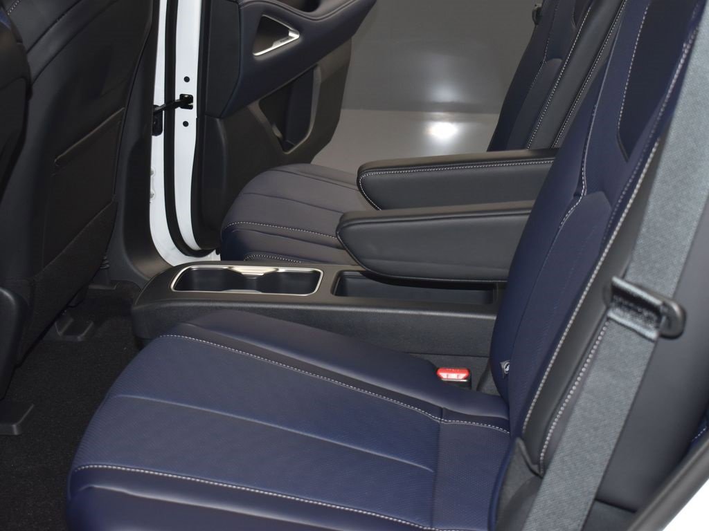 New 2026 INFINITI QX60 Sport w/ Dark Cargo Package image 20