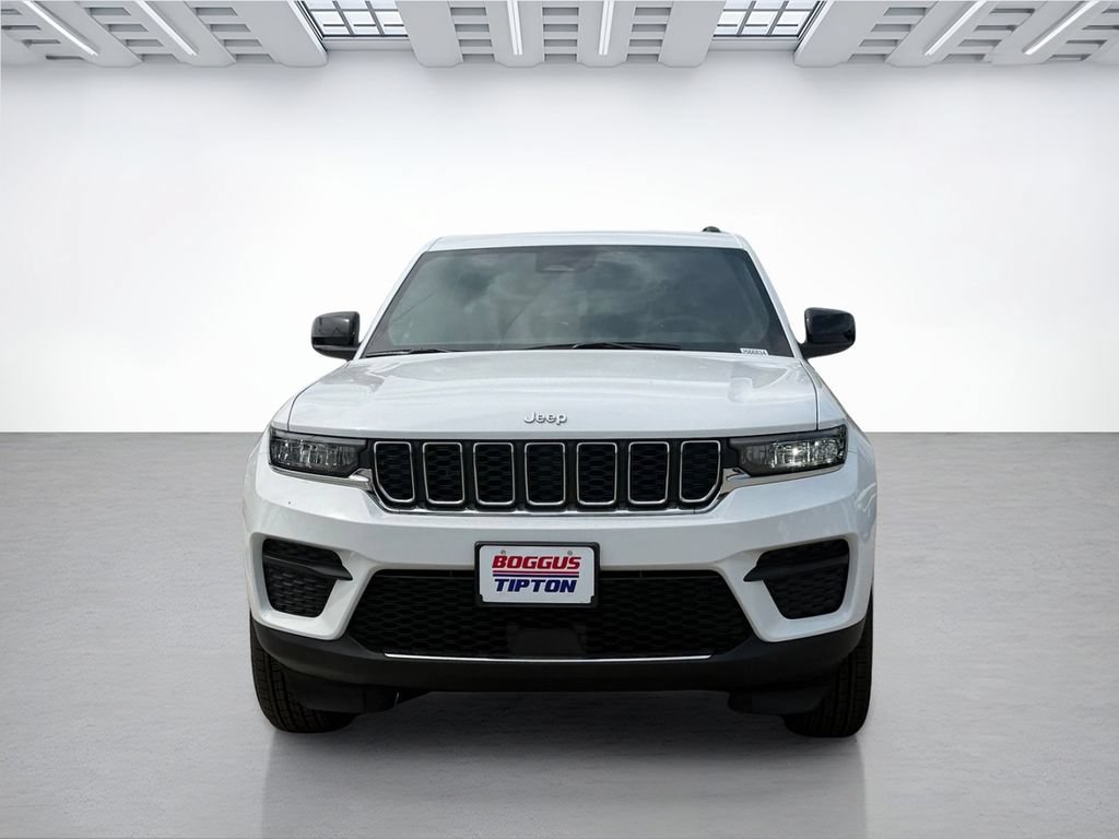 New 2026 Jeep Grand Cherokee Laredo X RWD image 8