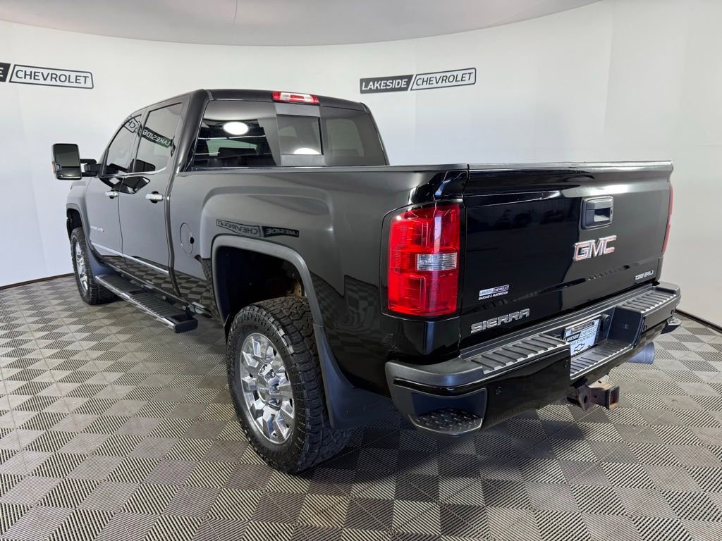 Used 2016 GMC Sierra 2500 Denali image 4