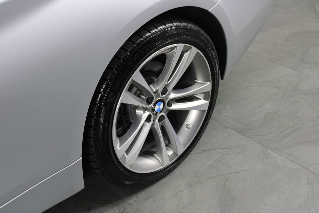 Used 2018 BMW 430i xDrive Convertible w/ Premium Package image 12