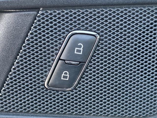 Used 2024 Ford Edge ST-Line image 7