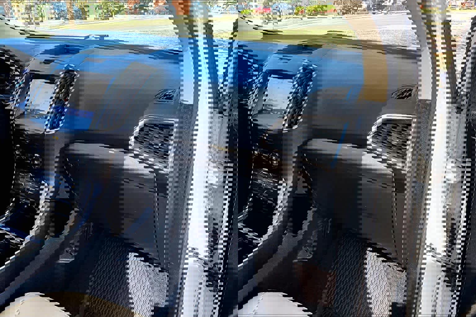 Used 2020 Ford Edge SEL w/ Convenience Package image 19