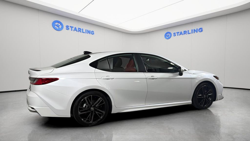 Used 2025 Toyota Camry XSE FWD image 10