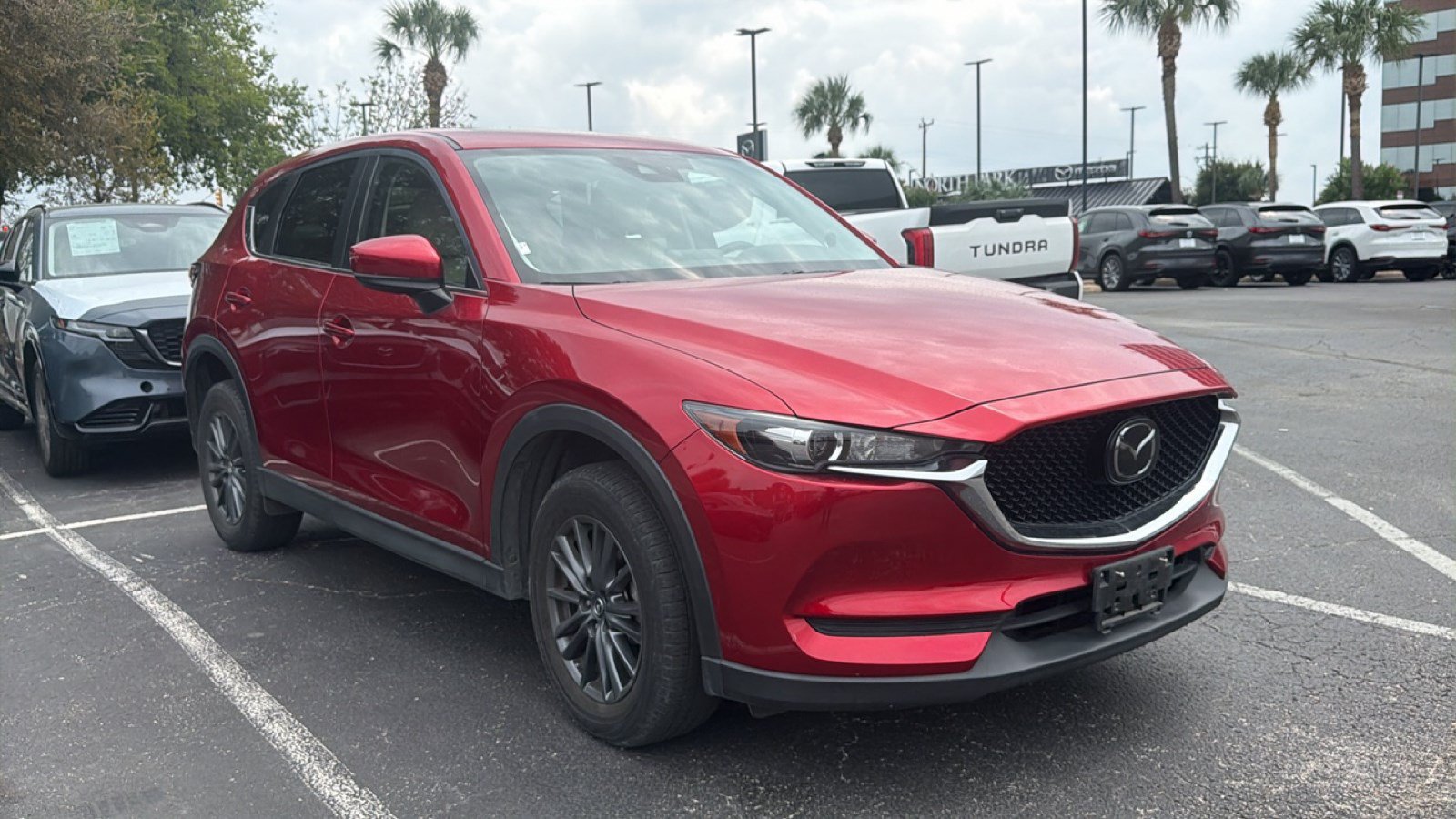 Used 2020 MAZDA CX-5 Touring FWD image 2