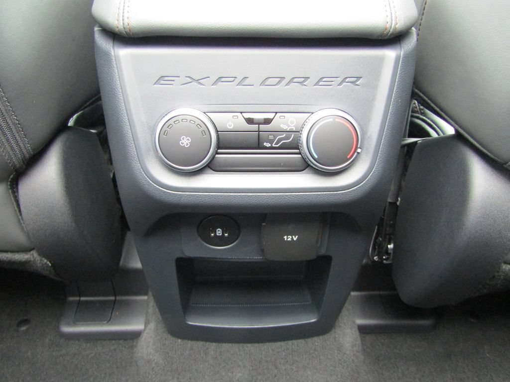 New 2026 Ford Explorer Active w/ Active Comfort Package AWD/4WD image 20