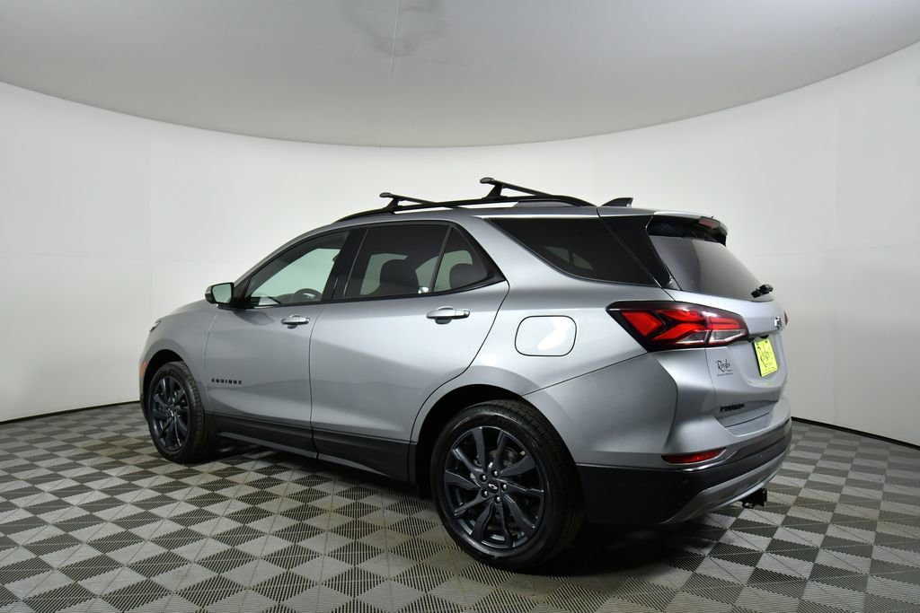 Used 2024 Chevrolet Equinox RS w/ RS Leather Package image 14