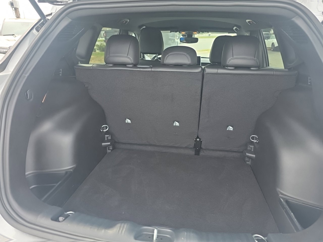 New 2026 Jeep Compass Latitude AWD/4WD image 21