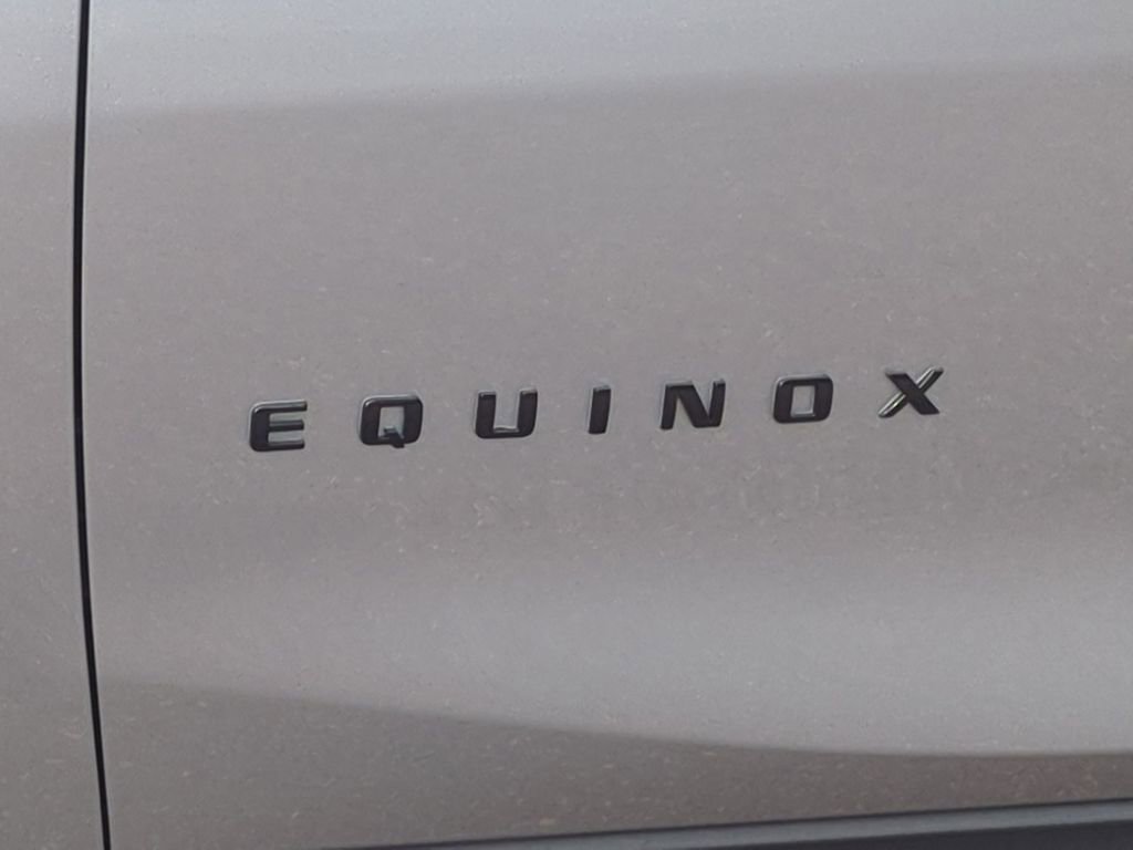 Used 2024 Chevrolet Equinox RS image 30