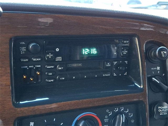 Used 1999 Dodge B1500 Conversion image 24