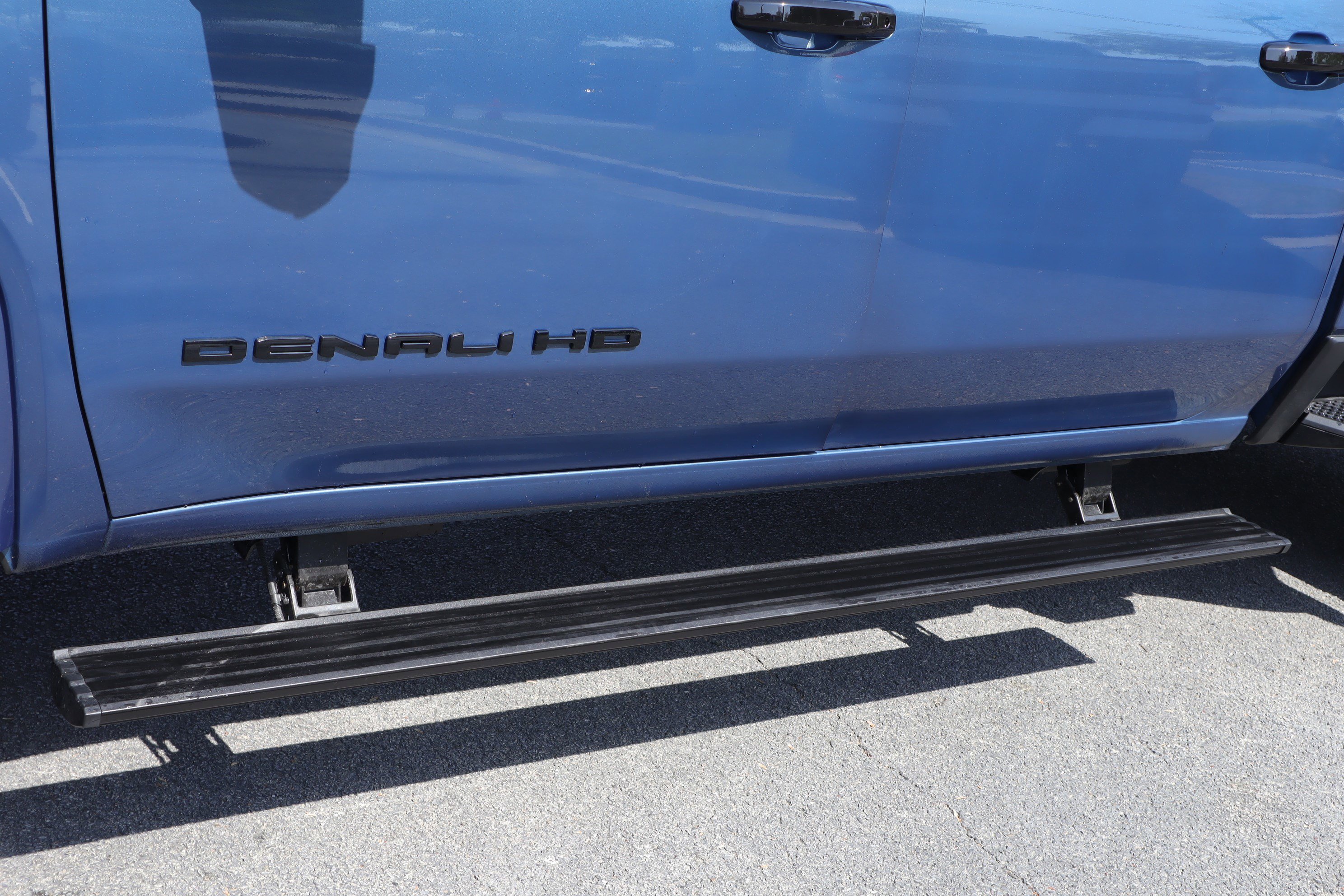 Used 2026 GMC Sierra 3500 Denali Ultimate image 36