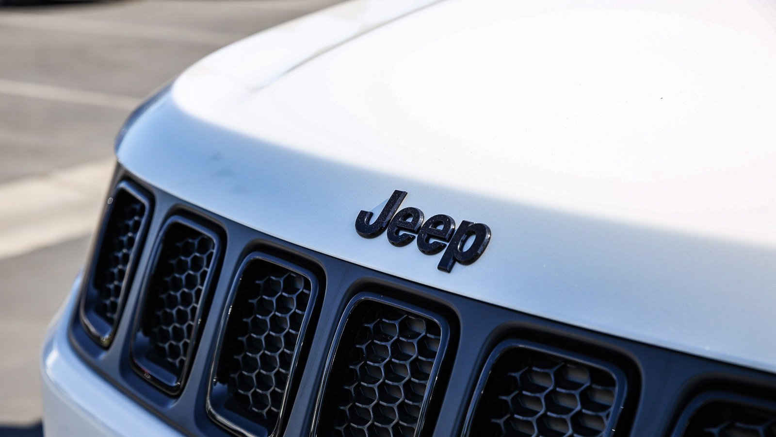 Used 2021 Jeep Compass Latitude image 3