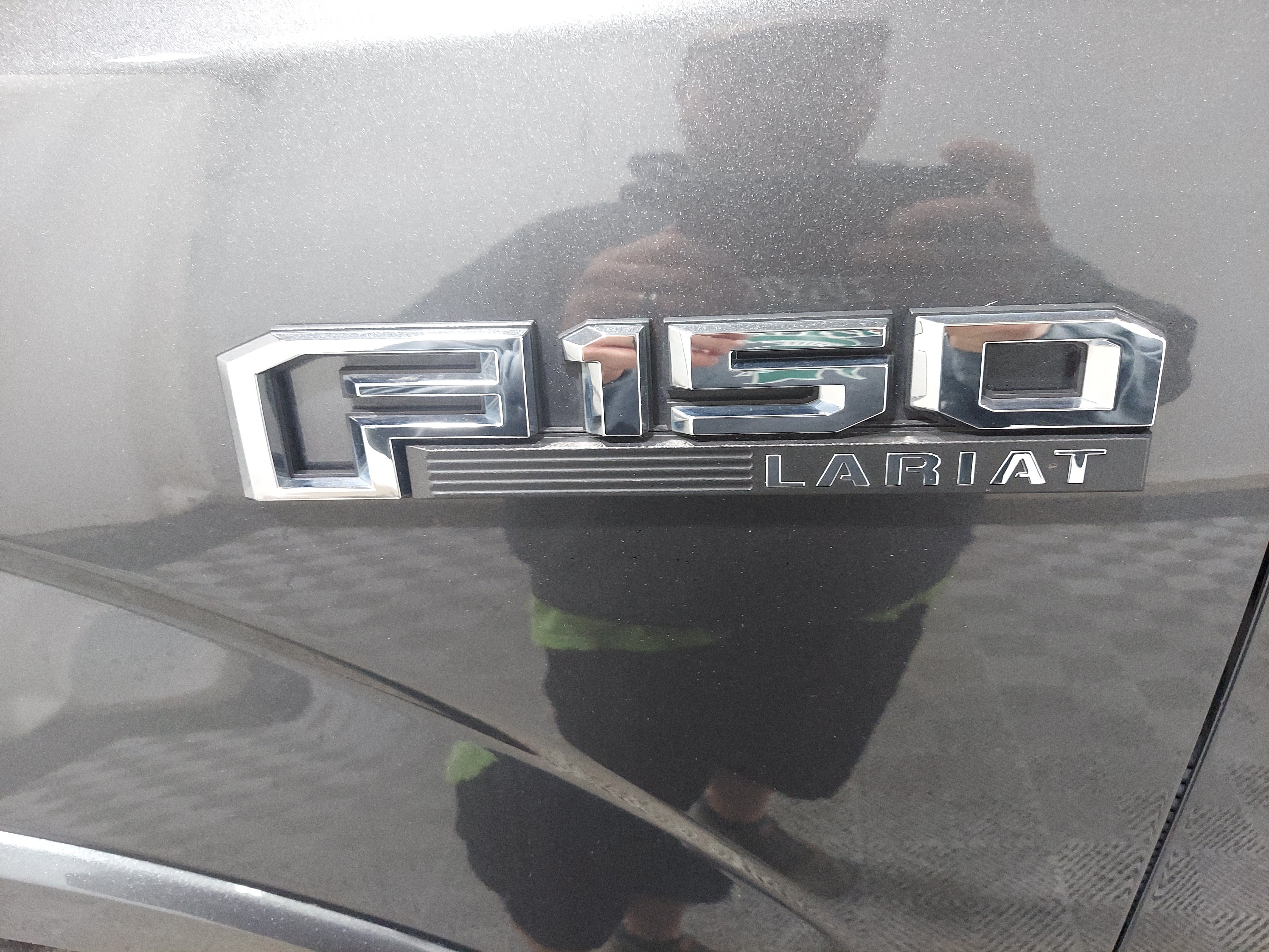 Used 2015 Ford F150 Lariat w/ Equipment Group 502A Luxury AWD/4WD image 6