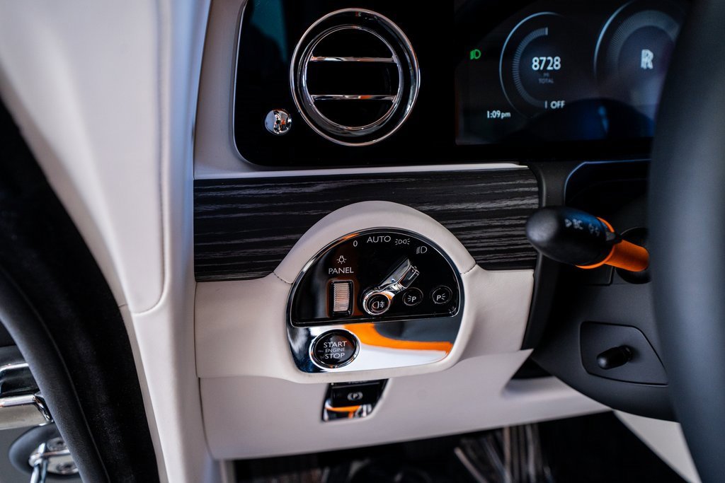 Used 2024 Rolls-Royce Spectre w/ Spectre Launch Package image 41