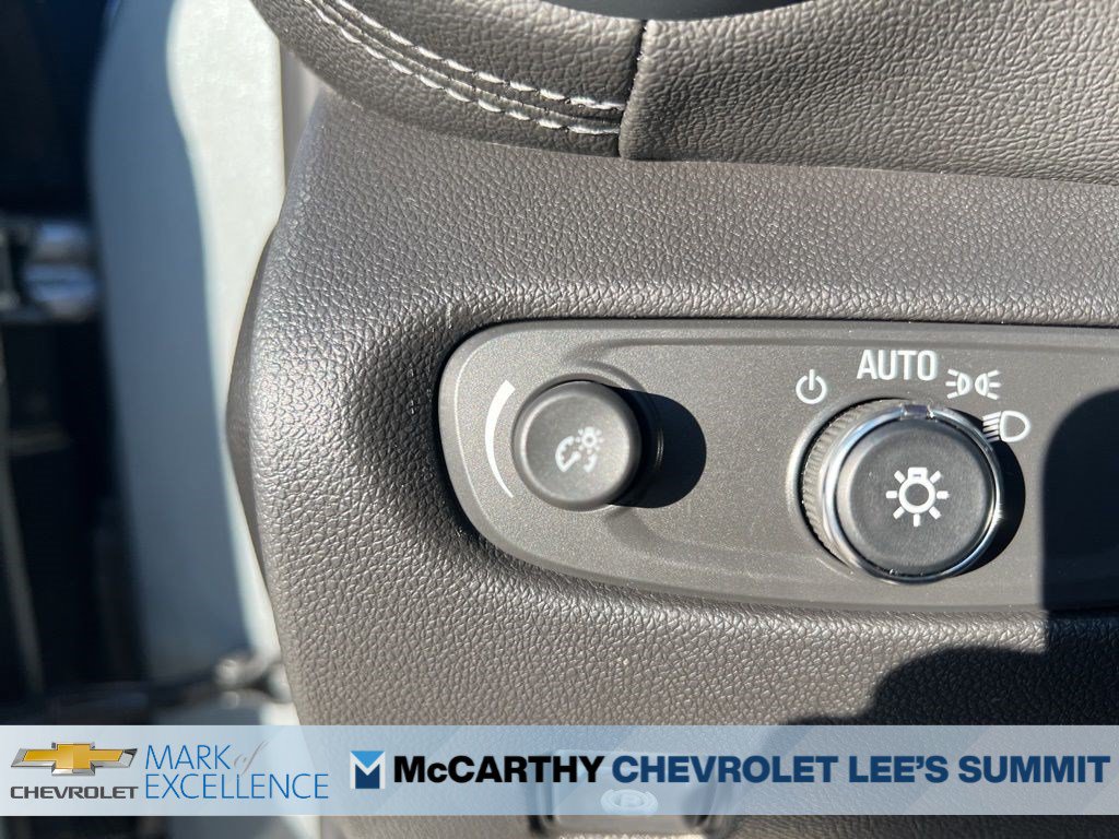 New 2026 Chevrolet Blazer LT w/ Convenience Package FWD image 37