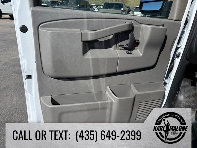 New 2026 Chevrolet Express 2500 w/ Driver Convenience Package RWD image 11