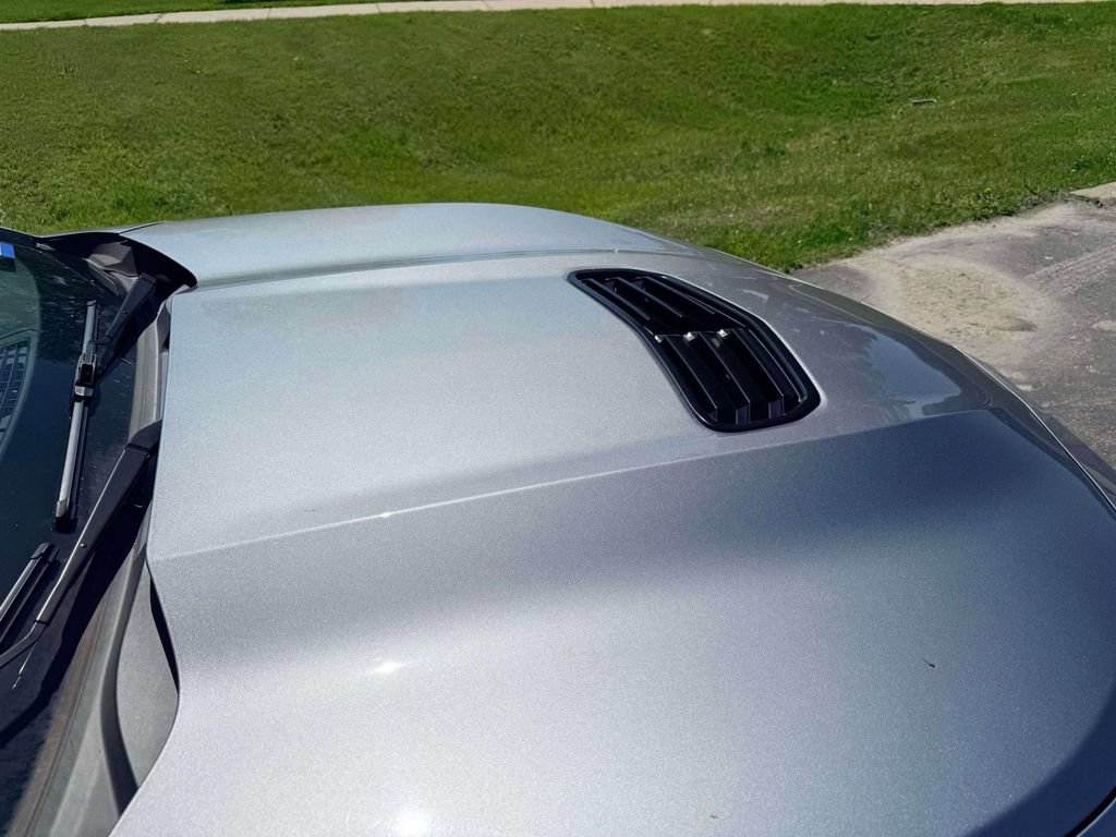 Used 2022 Chevrolet Camaro LT RWD image 27