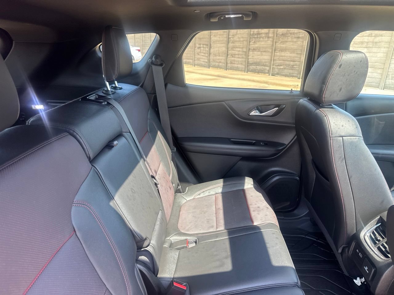Used 2021 Chevrolet Blazer RS w/ LPO, Floor Liner Package FWD image 32