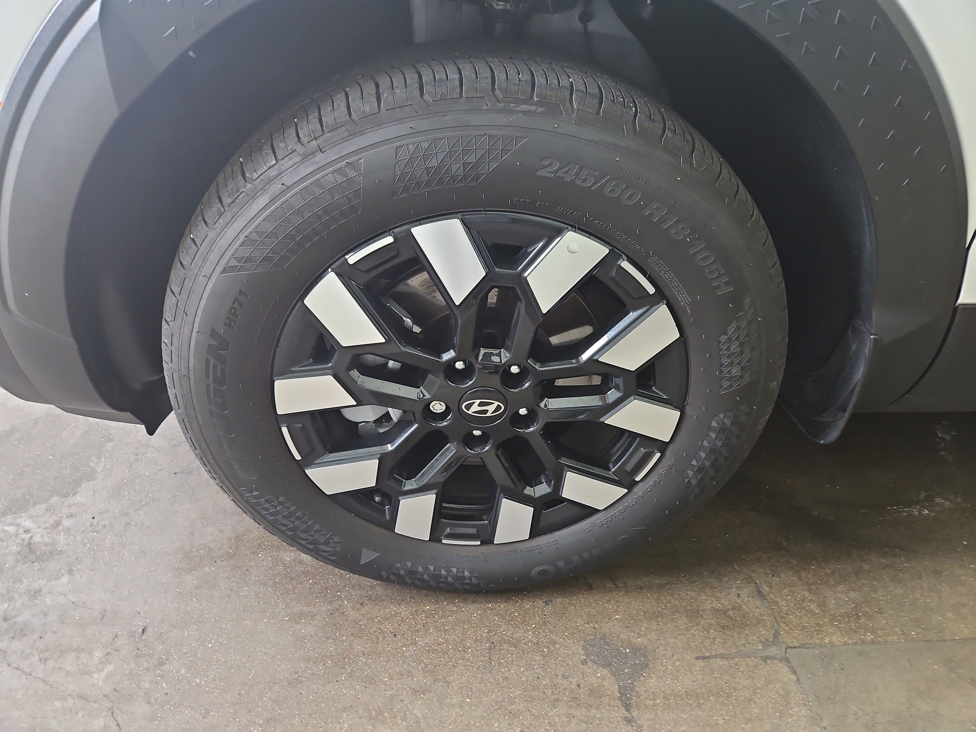 Used 2025 Hyundai Santa Cruz SEL image 20