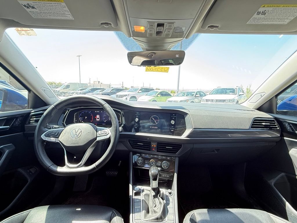 Used 2024 Volkswagen Jetta SEL FWD image 15