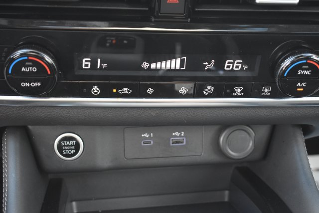 Used 2023 Nissan Rogue SL FWD image 27