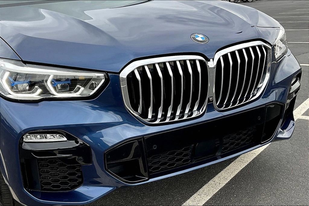 Used 2019 BMW X5 xDrive50i w/ M Sport Package AWD/4WD image 32