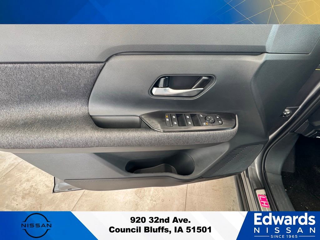 New 2025 Nissan Kicks SV w/ SV Premium Package AWD/4WD image 20