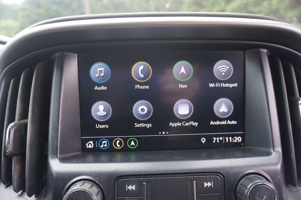 Used 2020 Chevrolet Colorado LT w/ Colorado RST Special Edition RWD image 11
