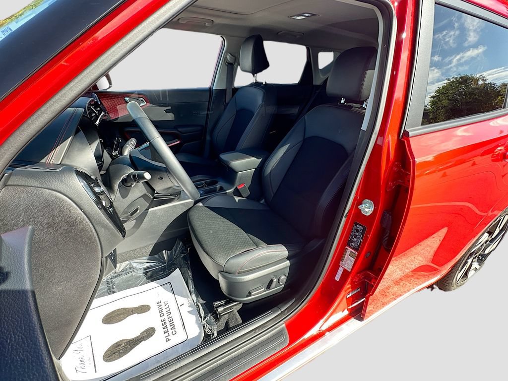 Used 2025 Kia Soul GT-Line w/ GT-Line Technology Package FWD image 22
