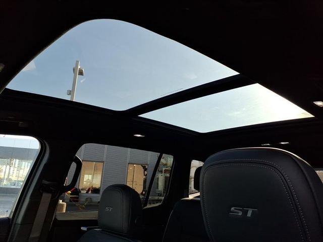 New 2026 Buick Enclave Sport Touring w/ Power Package image 15