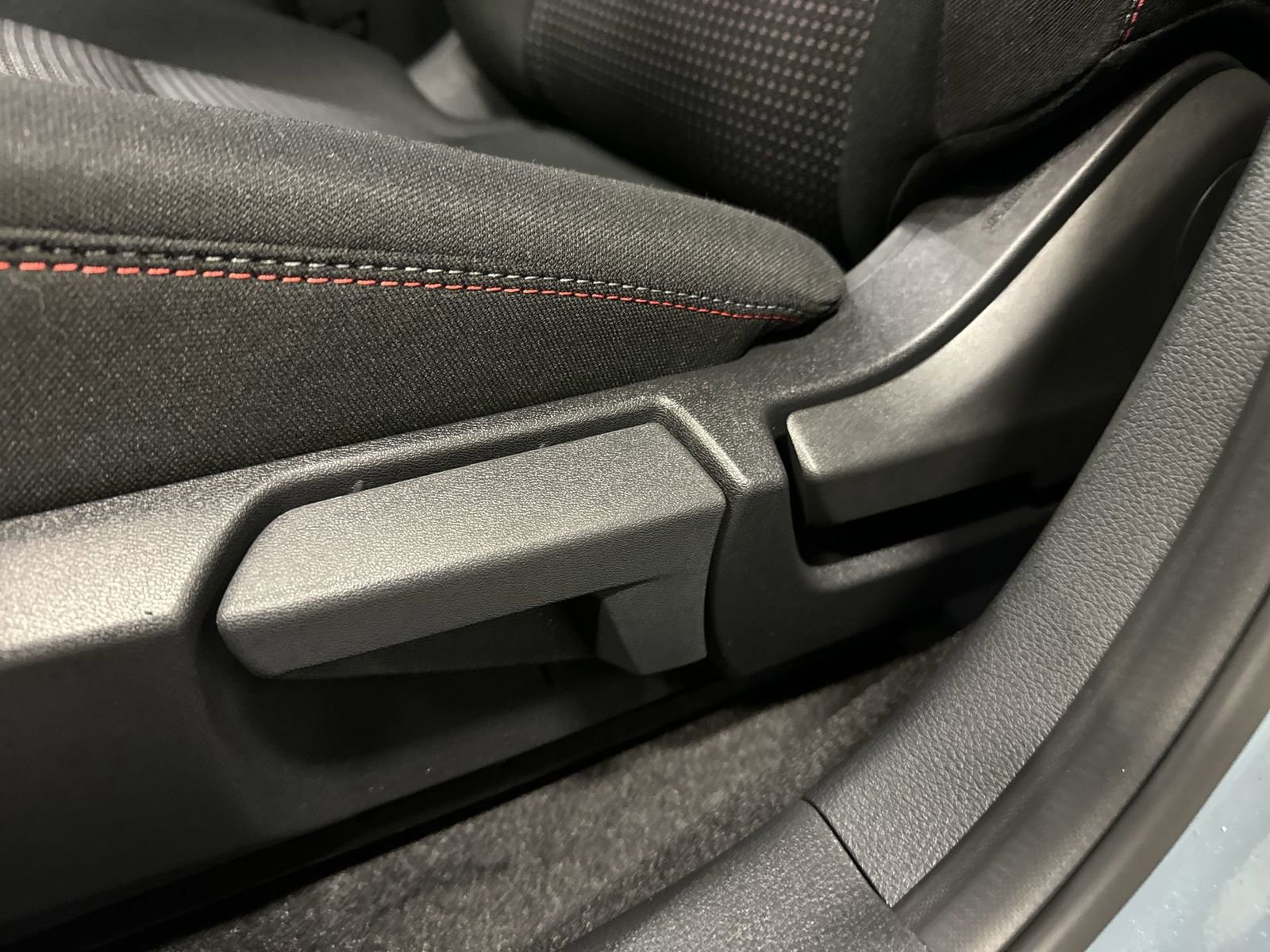 New 2026 Nissan Sentra SR w/ Floor Mat Package image 21