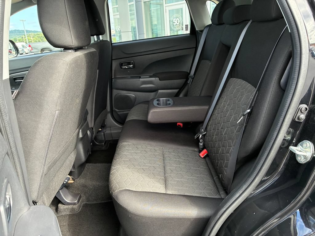 Used 2024 Mitsubishi Outlander Sport ES AWD/4WD image 18