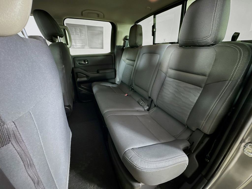 Used 2023 Nissan Frontier SV w/ SV Convenience Package AWD/4WD image 22