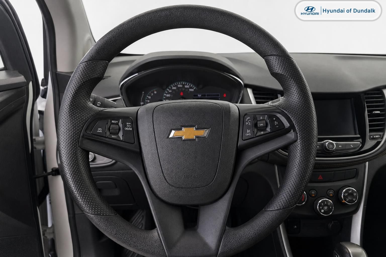 Used 2020 Chevrolet Trax LS w/ Tint and Cruise Package FWD image 7