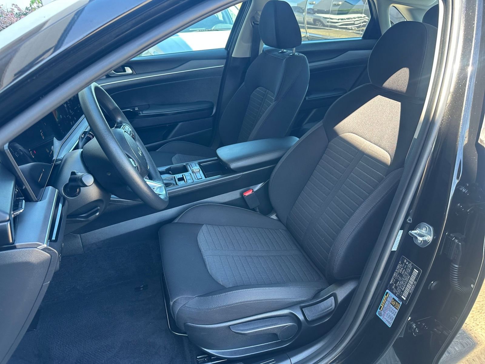 Used 2025 Kia K5 LXS image 37