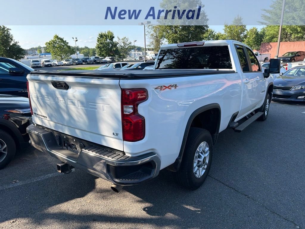 Used 2024 Chevrolet Silverado 2500 LT w/ Convenience Package AWD/4WD image 9
