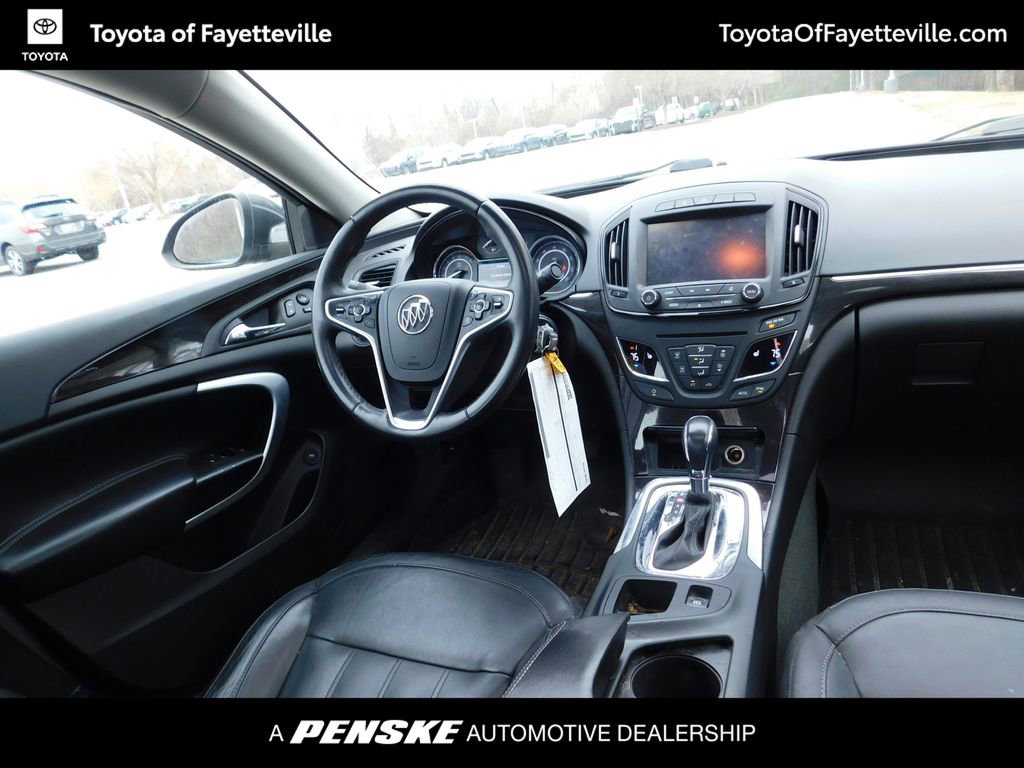 Used 2017 Buick Regal Sport Touring image 7