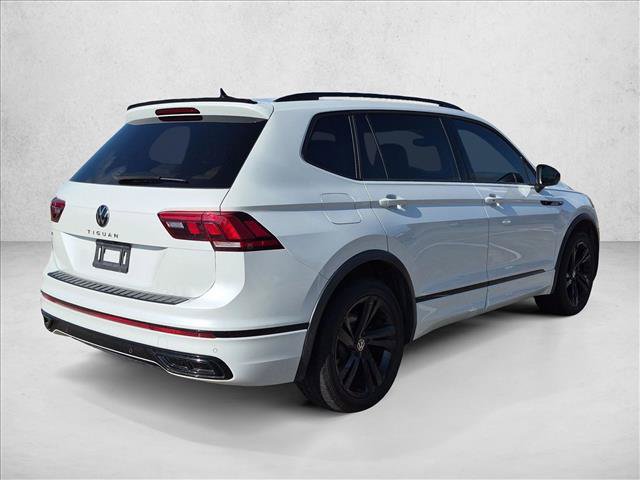 Used 2023 Volkswagen Tiguan SE R-Line FWD image 5