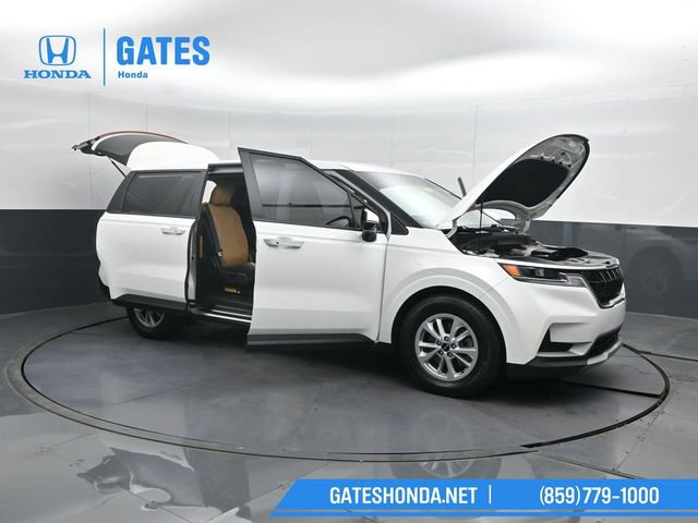 Used 2024 Kia Carnival LX FWD image 58