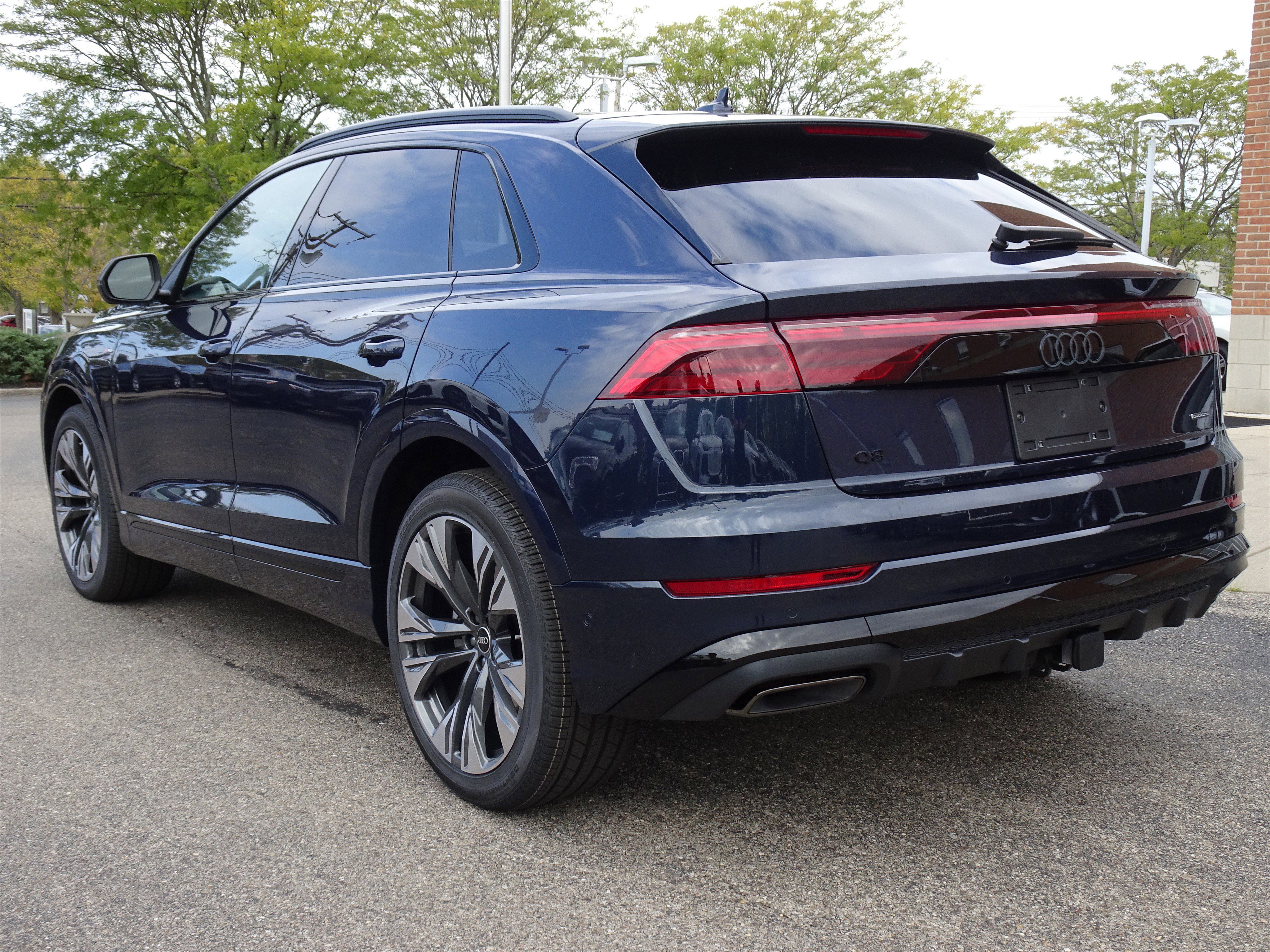 New 2026 Audi Q8 Premium Plus image 3