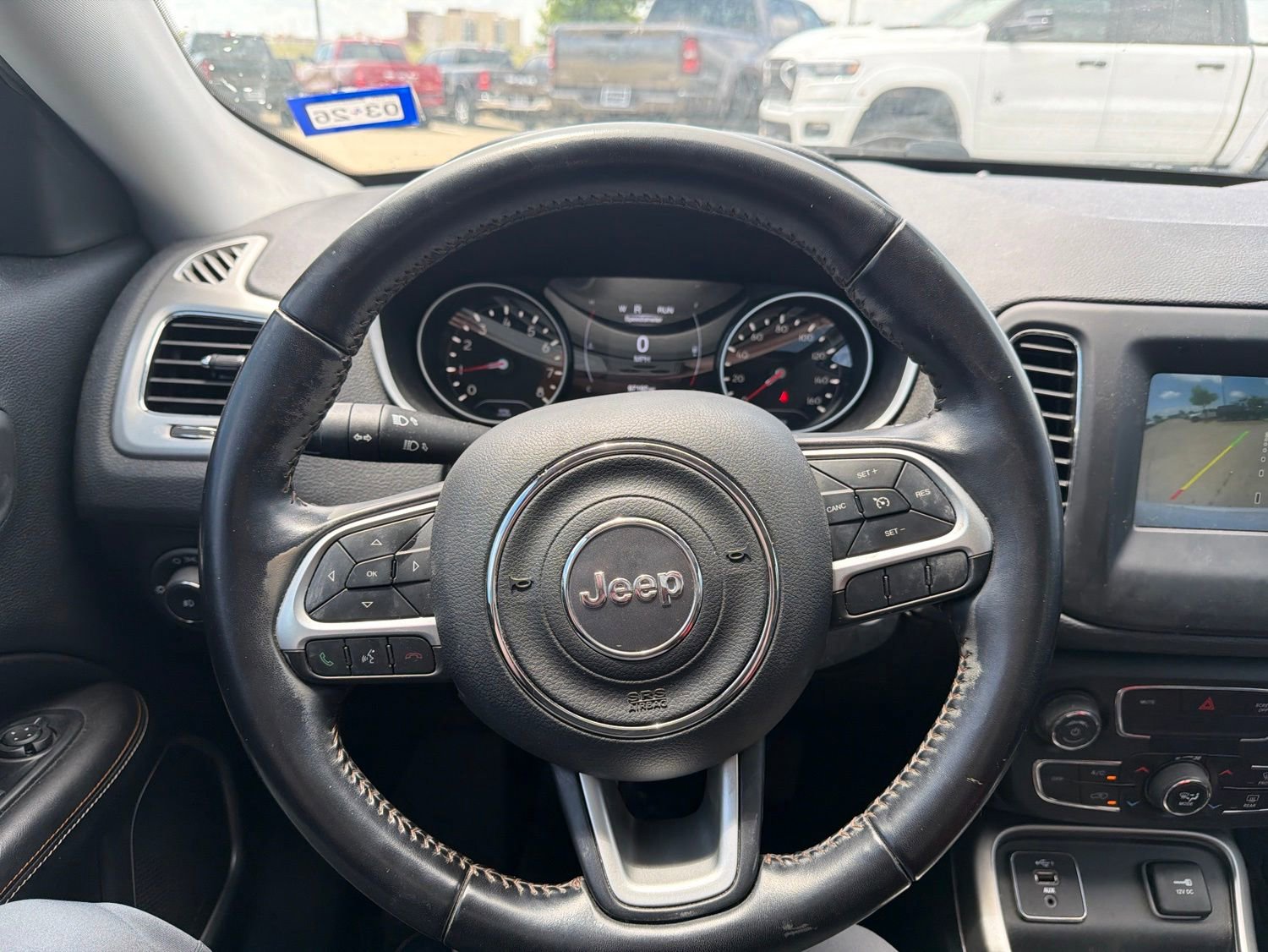 Used 2020 Jeep Compass Latitude FWD image 11