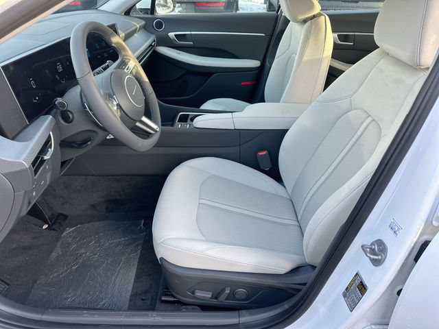 New 2026 Hyundai Sonata SEL FWD image 15