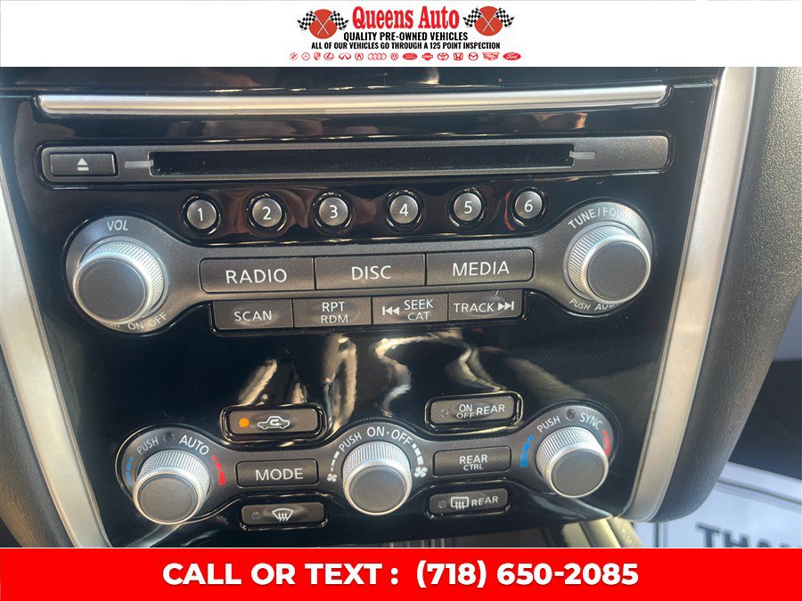 Used 2019 Nissan Pathfinder S AWD/4WD image 38