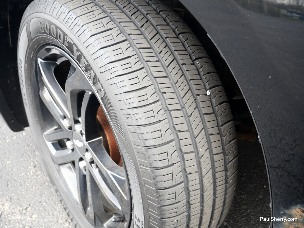 Used 2017 Chevrolet Equinox LT image 18