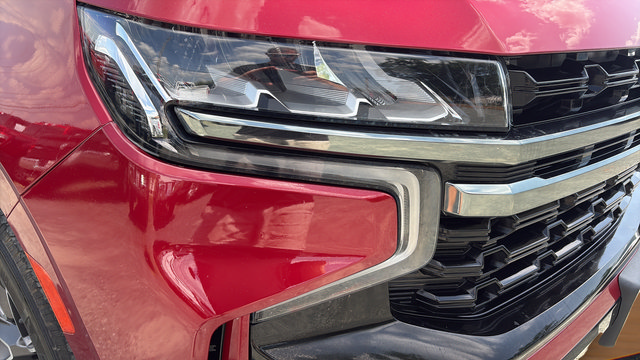 Used 2021 Chevrolet Tahoe Z71 w/ Z71 Signature Package AWD/4WD image 9
