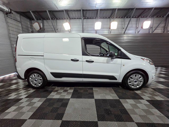 Used 2016 Ford Transit Connect XLT image 9
