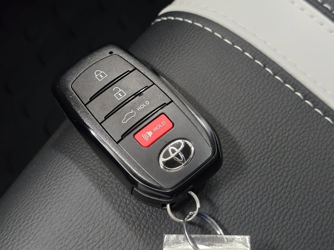 New 2026 Toyota Camry Hybrid image 35