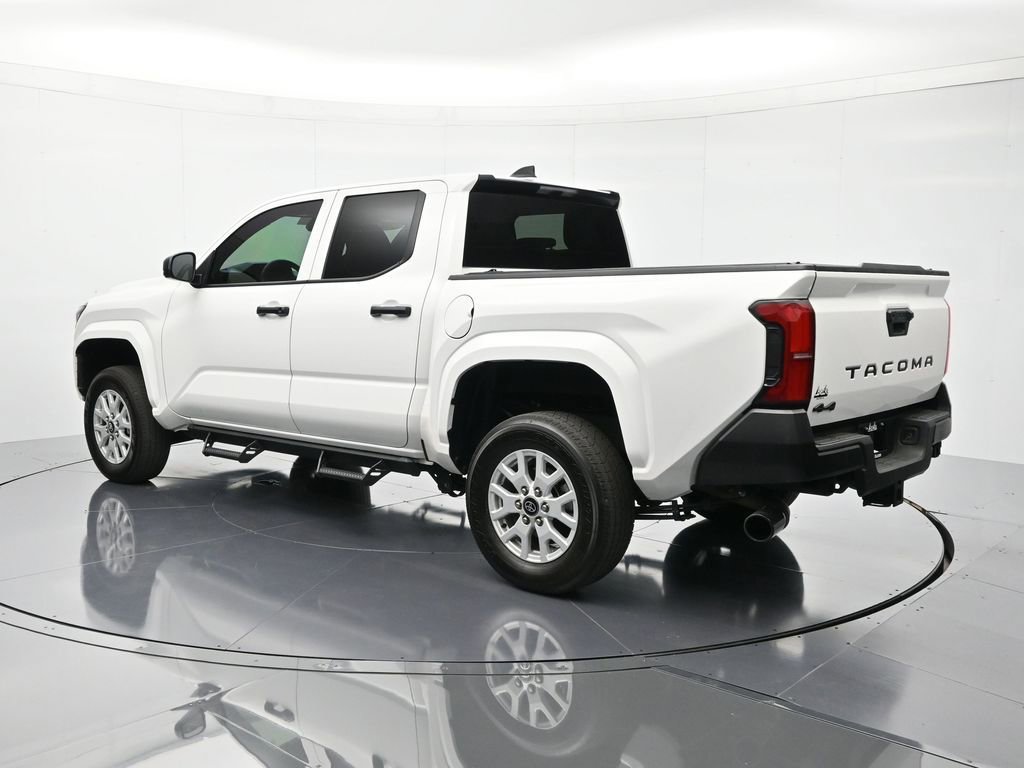 Used 2024 Toyota Tacoma SR image 8