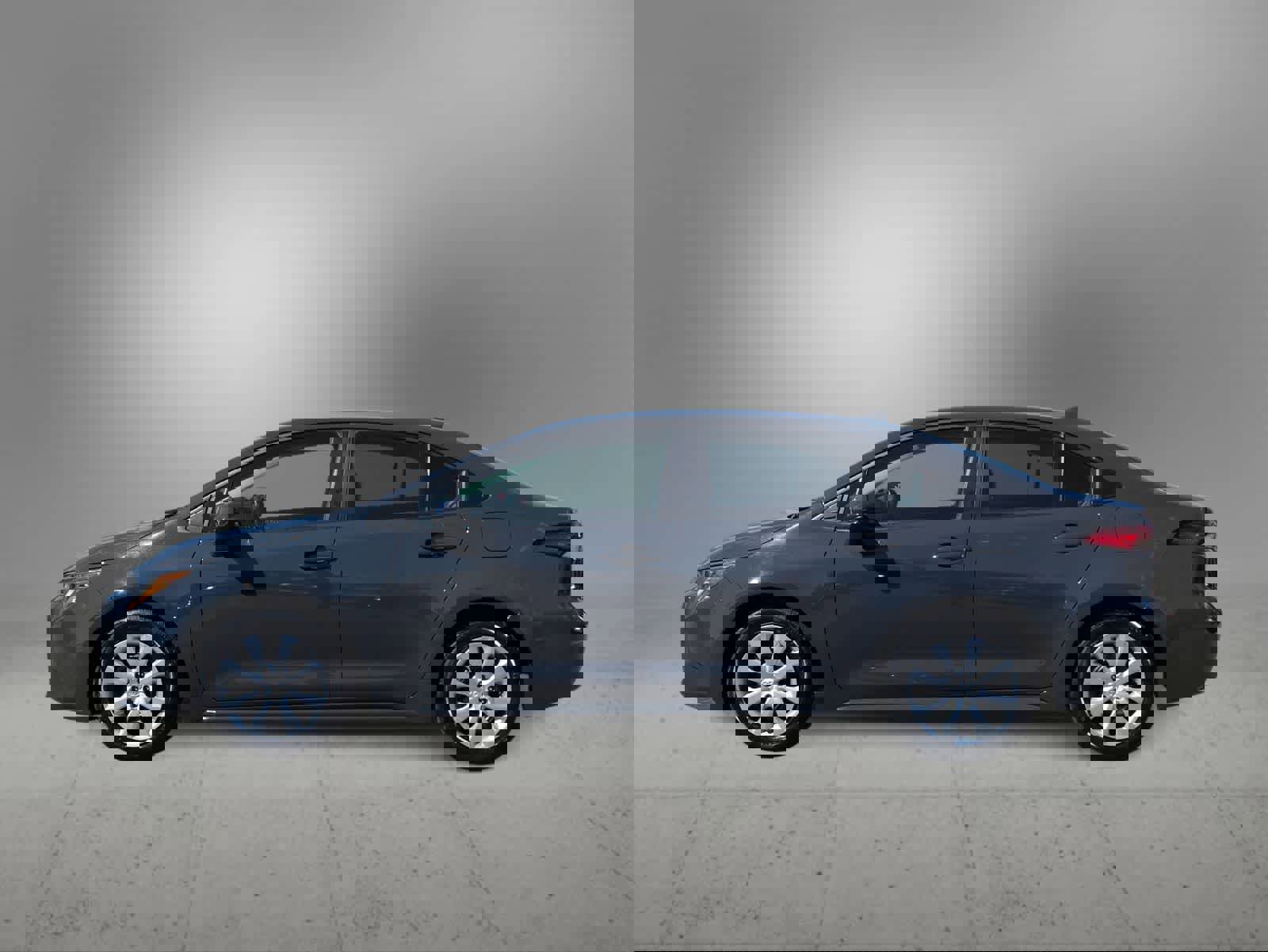 Used 2024 Toyota Corolla LE image 6