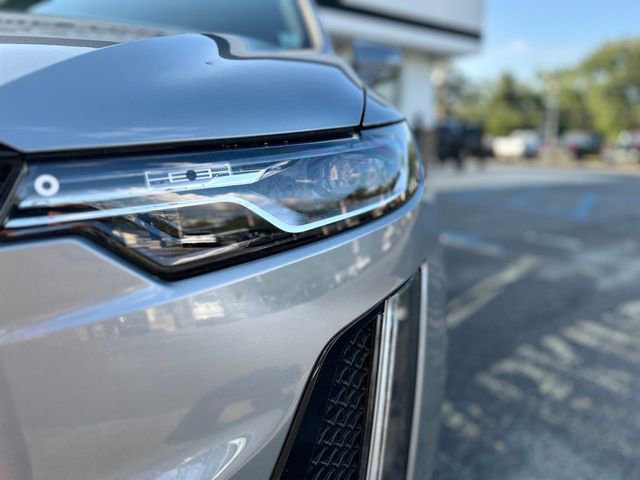 Used 2024 Cadillac XT6 Sport image 9